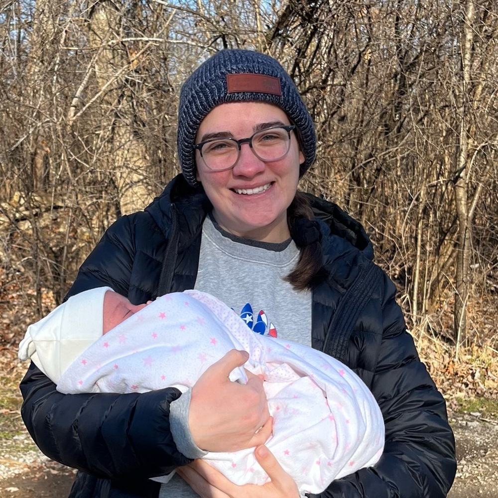 Meet your Posher, Angie